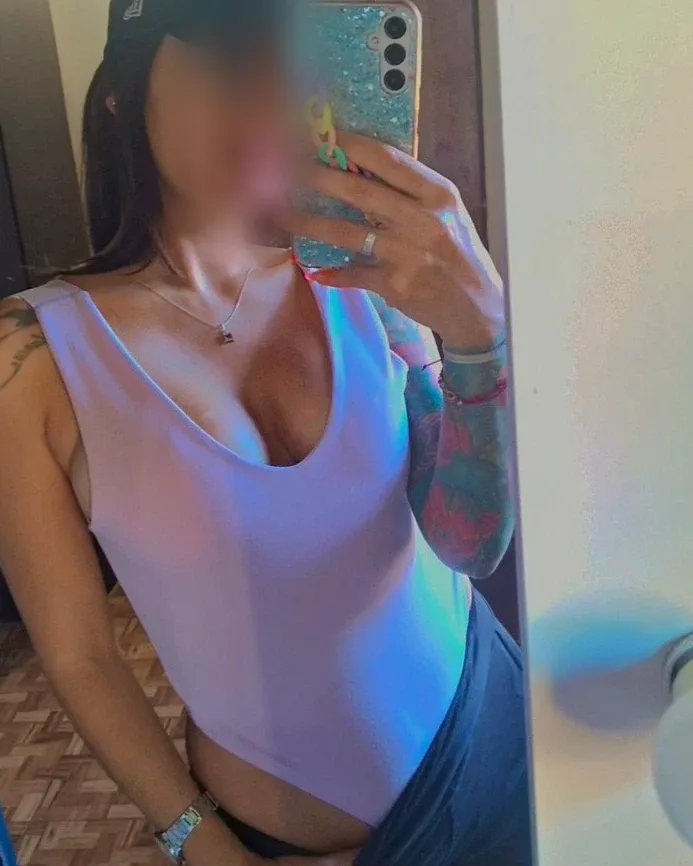 Dilara, 37