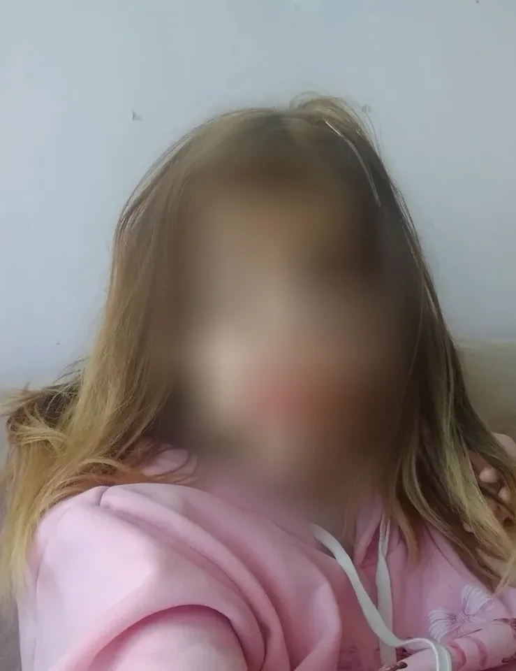 Jacqueline, 28